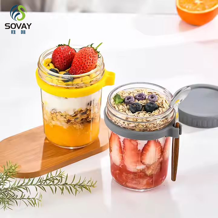 Hot Selling Worldwide Wide Mouth Breakfast Oatmeal Cup Cylinder Glass Food Mason Jar for Yogurt With Spoon