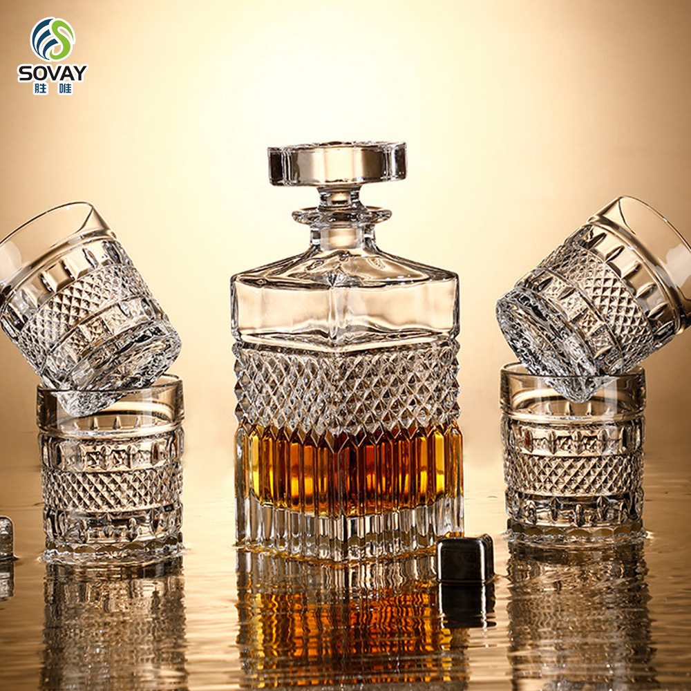 SW145N Wholesale 750ml Whiskey Decanter Crystal Lead Free Glass Whiskey Decanter with Round Glass Stopper