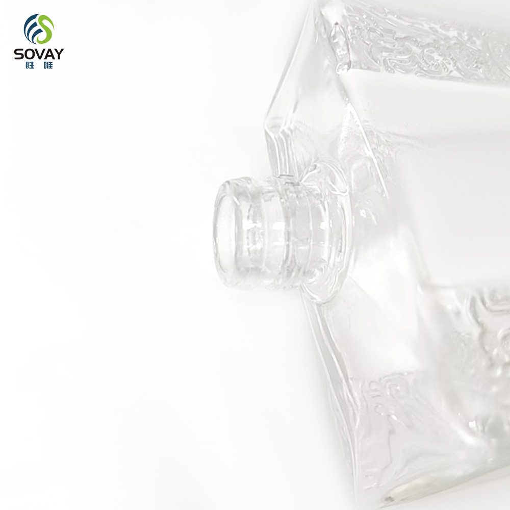 SW160 Wholesale Brandy Sake Whisky Rum Clear 500ml Square Empty Glass Liquor Wine Vodka Spirit Bottle with Cork Lid