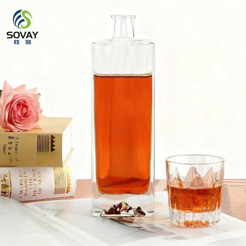 SW134 High-Quality Beautifully Designed Sealed Clear Brandy Tequila Glass Bottle for Spirits