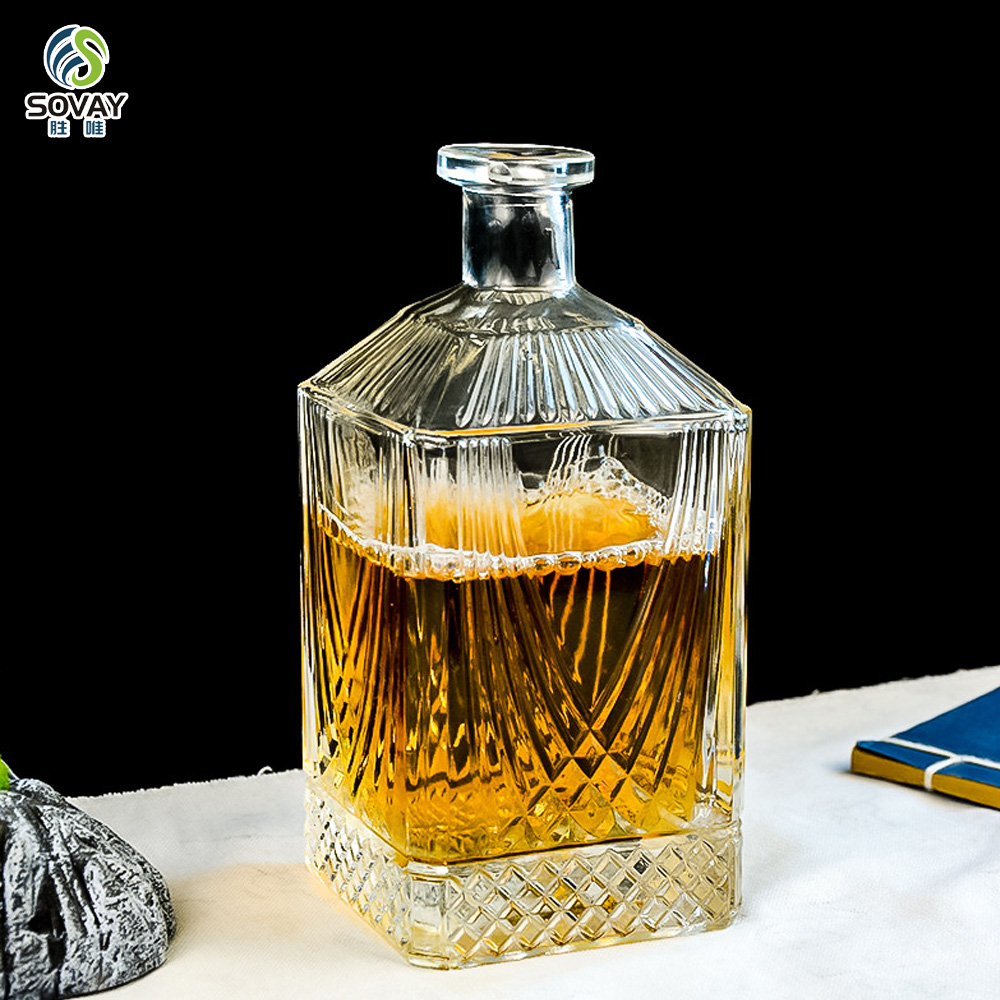SW165 High Quality Square Customized 750 Ml Wine Bottles Vertical Glass Beer Beverage Drinking Storage Glass Wine Bottles