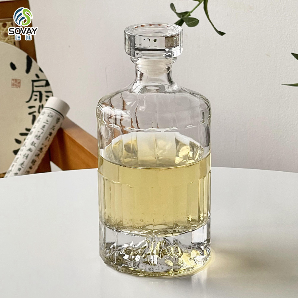 SW164 Cork Sealing Type Fancy Liquor Bottle 100ml 250ml 500ml 1000ml Reusable Glass Bottle for Vodka