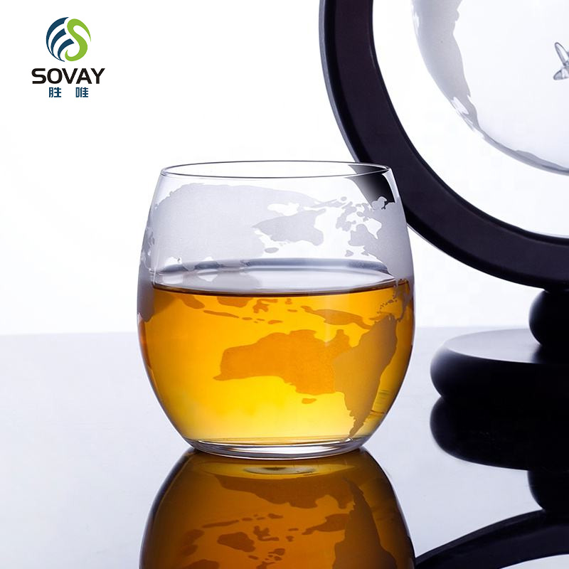 SA02N 930ml Whiskey Decanter Spherical Set with 2 Carved Whiskey Glasses, Suitable for Whiskey, Rum, Tequila, Vodka Gifts