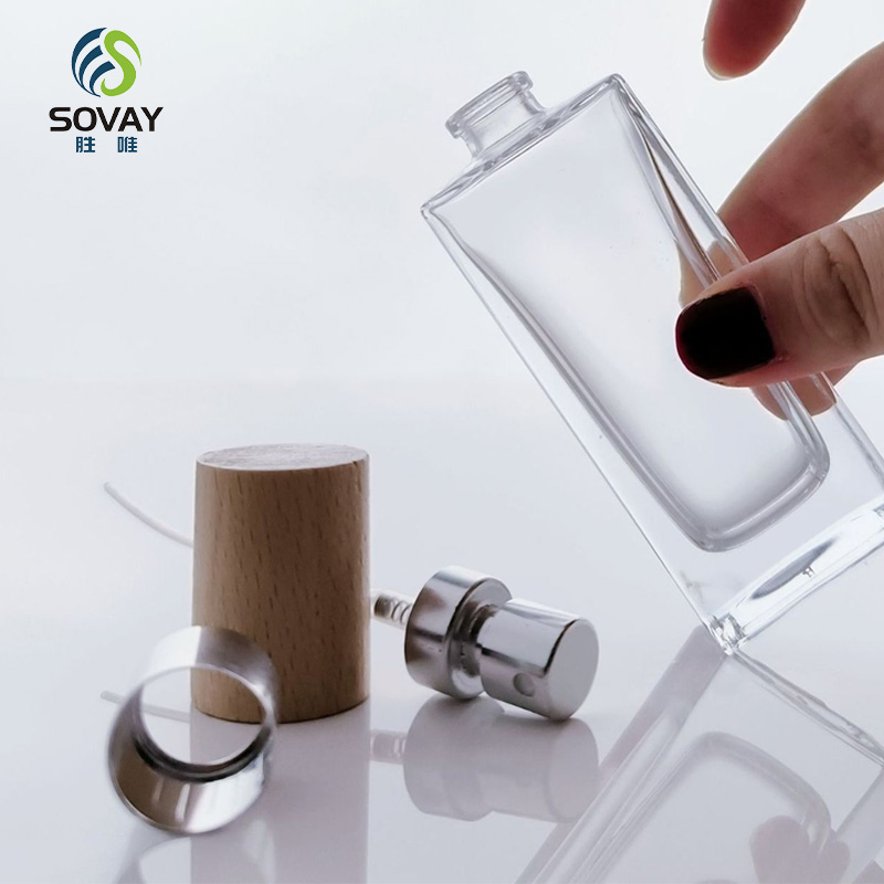 SC01 Luxury High Quality 30ml 50ml100ml Clear Crystal Glass Spray Perfume Bottle with Silver Mazhu Long Cover