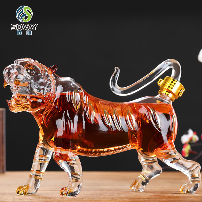 SA07N 500ml/1000ml/2500ml Handmade Zodiac Tiger Shaped Glass Bottle for Brandy / OEM Whiskey Decanter Wine Mugs Bottle